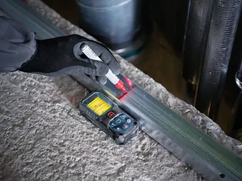 Bosch distanziometro laser rosso GLM 50-22 Professional fino 50 mt