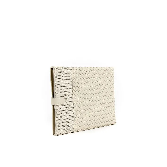 Bottega Veneta cover tablet beige   