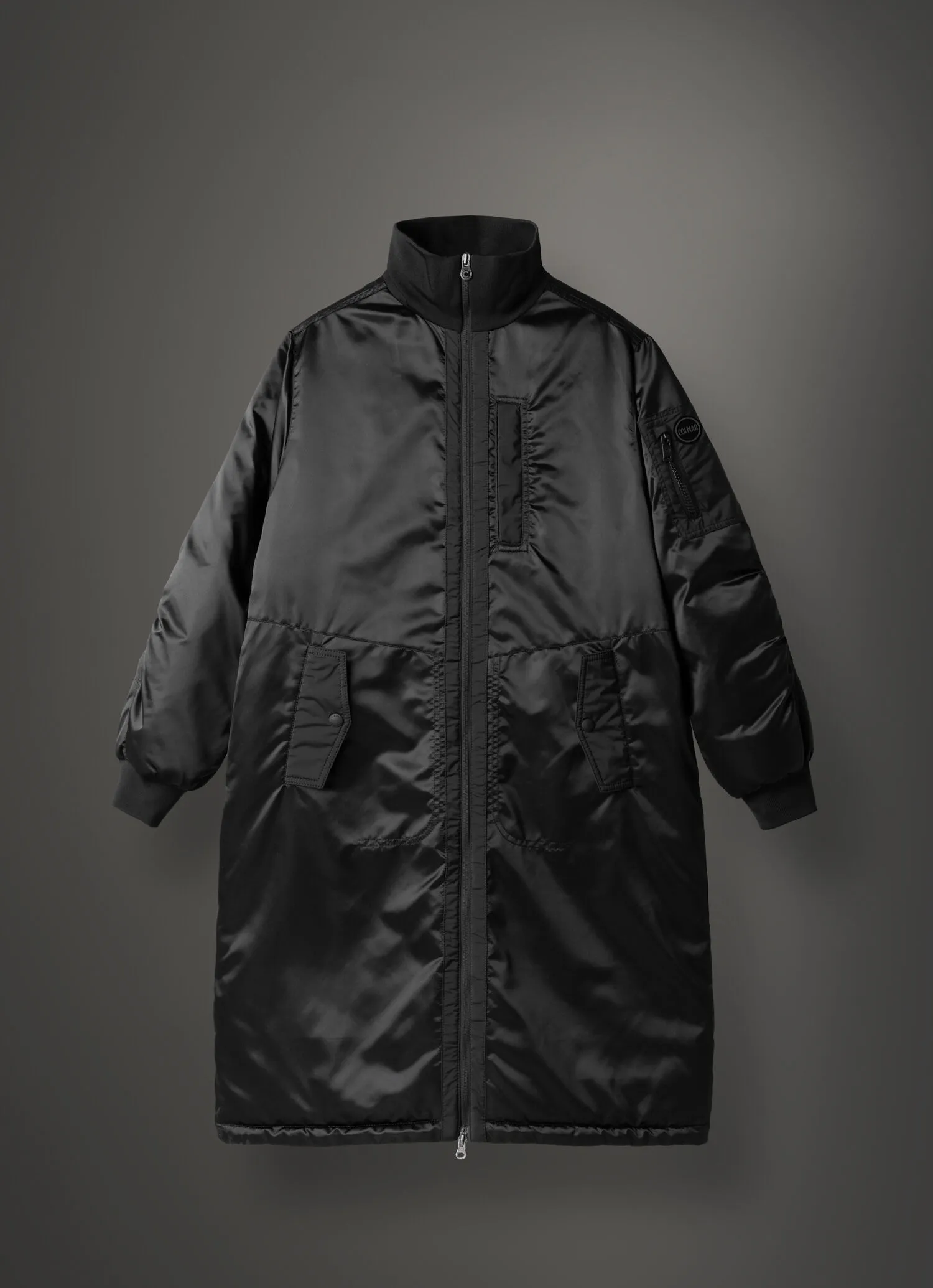 Down coat with adjustable the hem