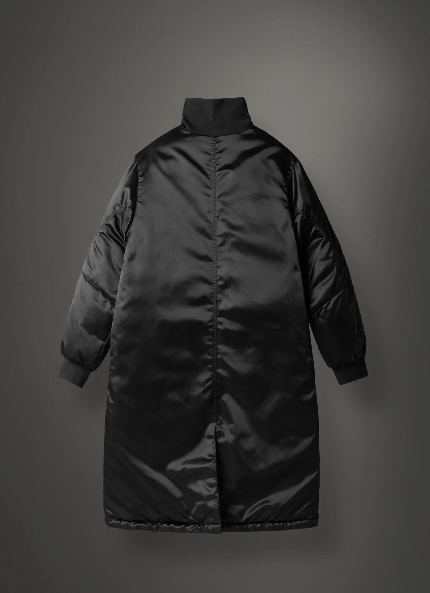 Down coat with adjustable the hem