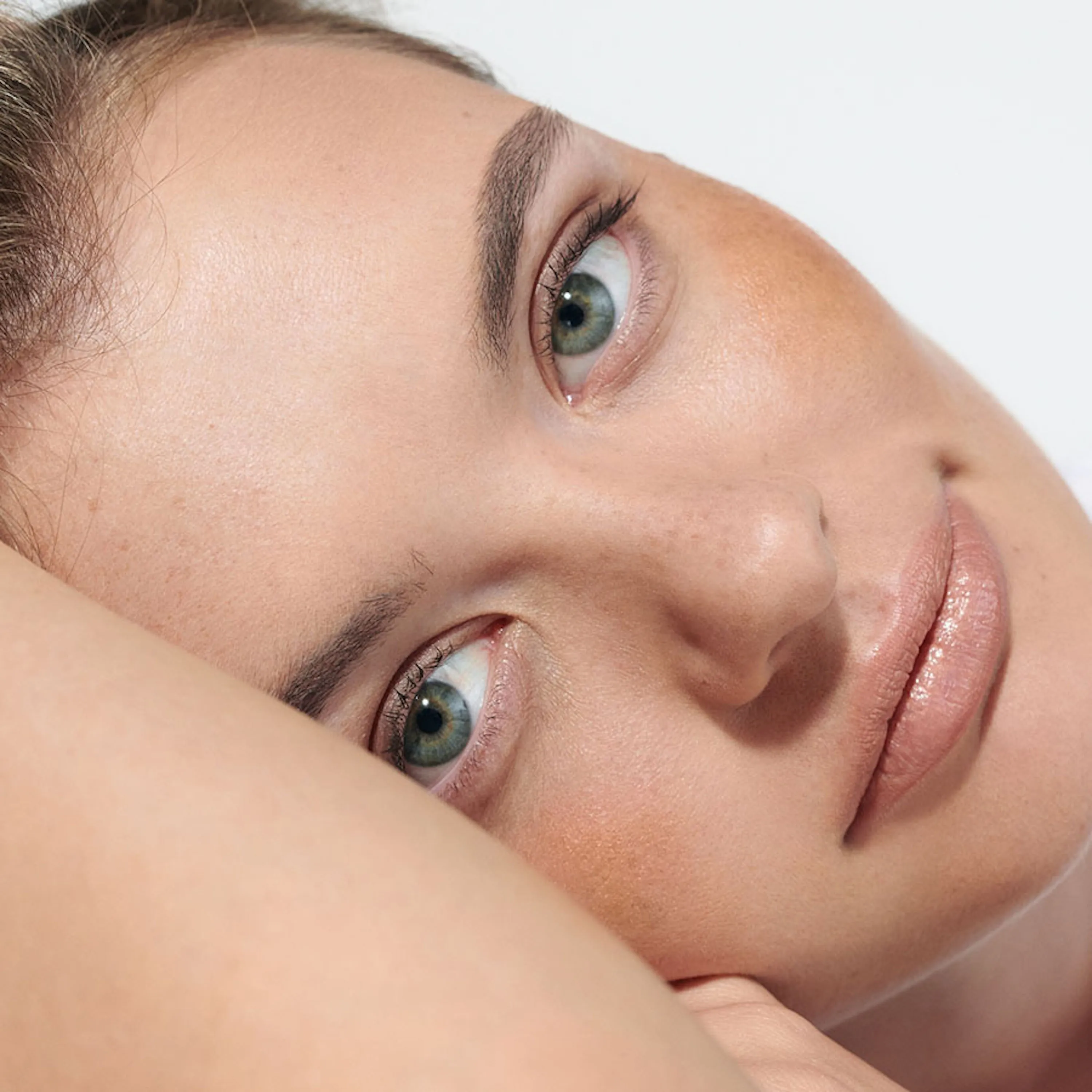  DR. HAUSCHKA   Balsamo Stick Labbra e Guance |  - 04 doré