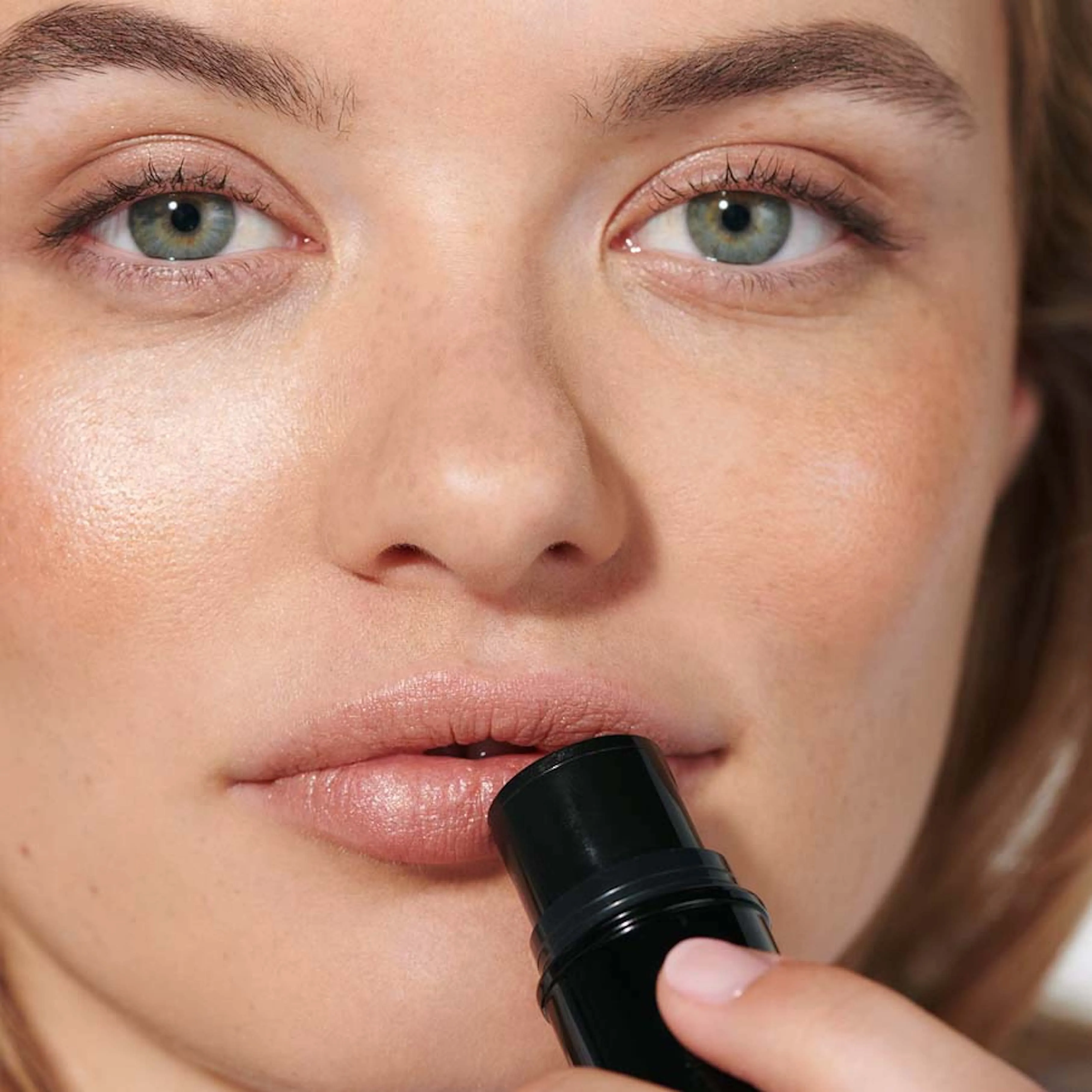  DR. HAUSCHKA   Balsamo Stick Labbra e Guance |  - 04 doré