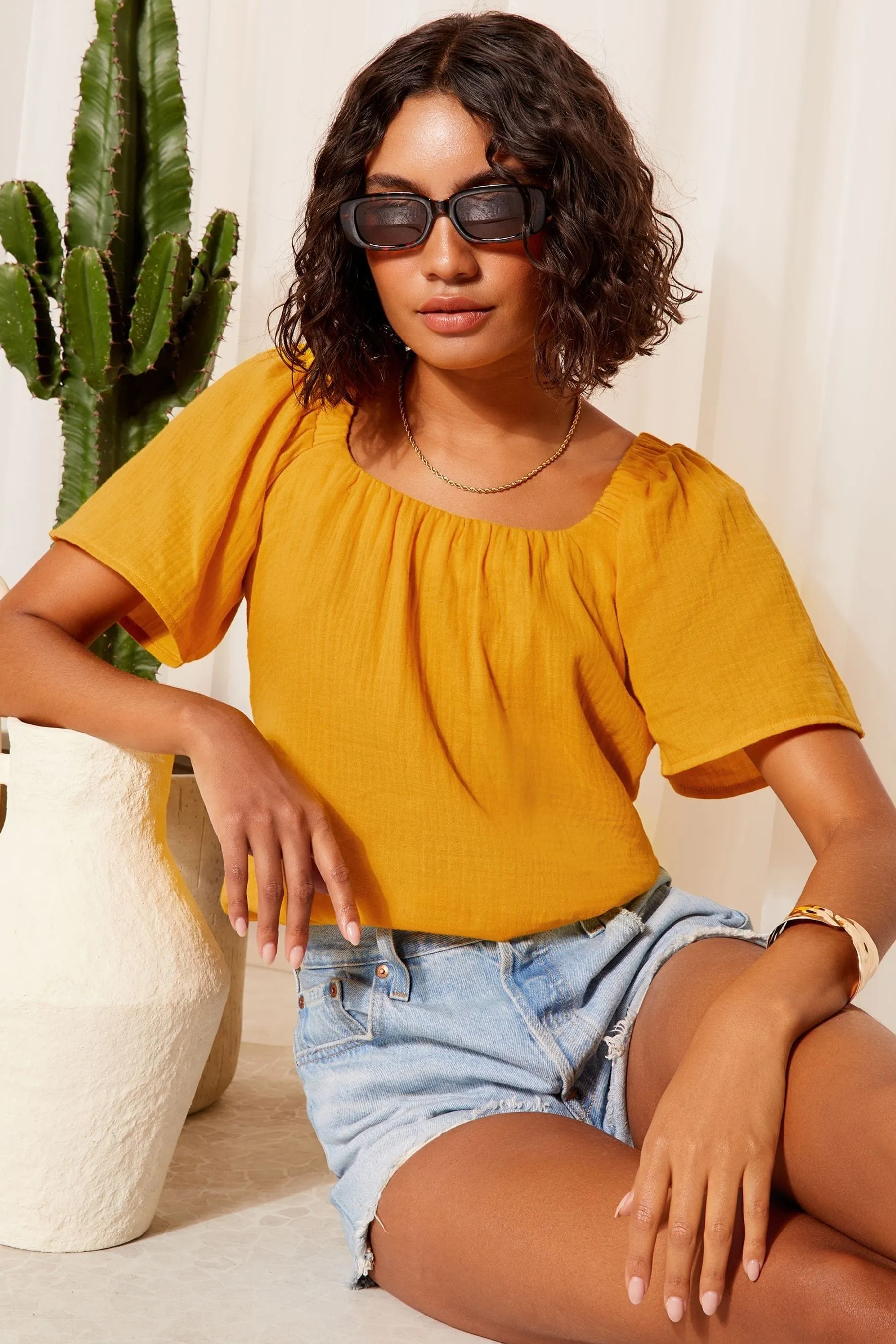 Friends Like These - Blusa con scollo Bardot e maniche svasate