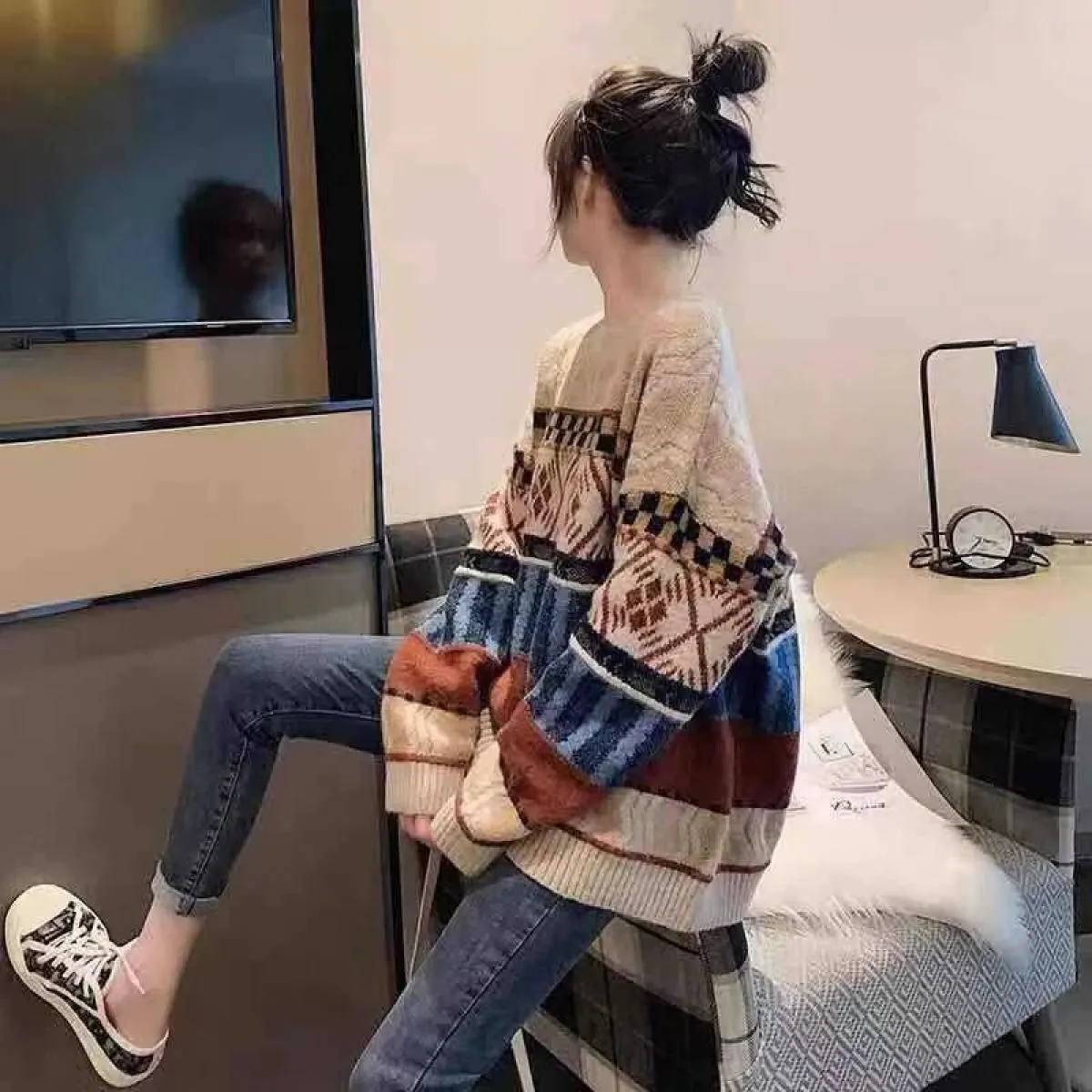 Maglione Retro Chic Splicing Color Abbigliamento caldo invernale Pullover lavorato a maglia per maglione da donna