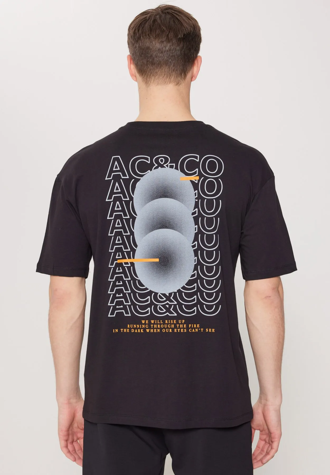 O COLLAR - T-shirt con stampa