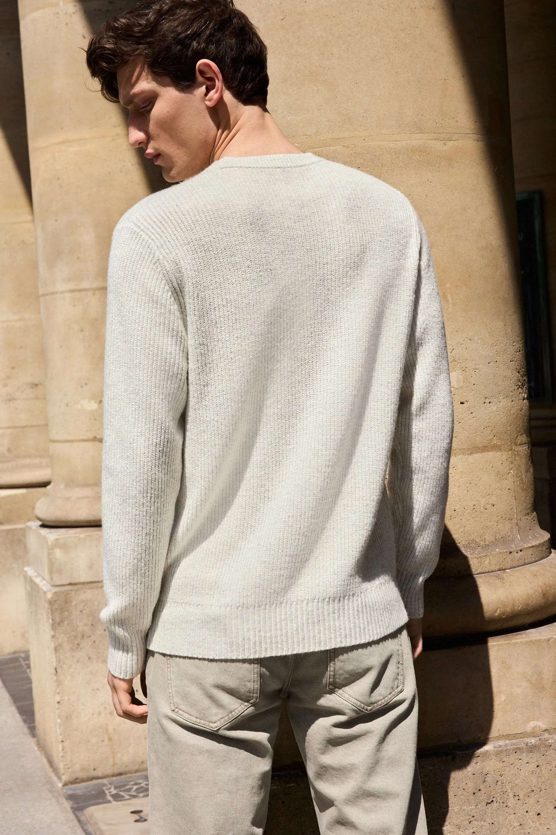 Regular - Vestibilità Girocollo Maglione Lavorato A Maglia    