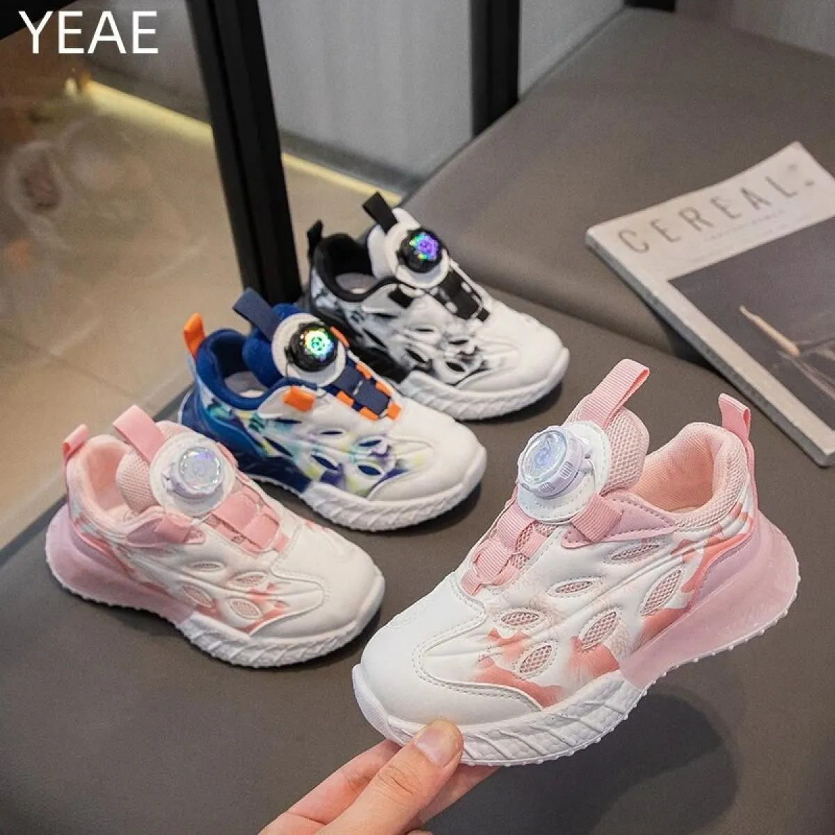 Scarpe sportive e per il tempo libero primaverili e autunnali Studenti Tutti abbinabili Scarpe per bambini Scarpe da papà Traspi