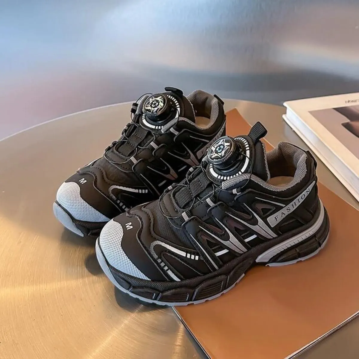 Scarpe sportive nuove per bambini alla moda autunnali Scarpe da papà Studenti Tutte le partite Tendenza sportiva per bambini Tra