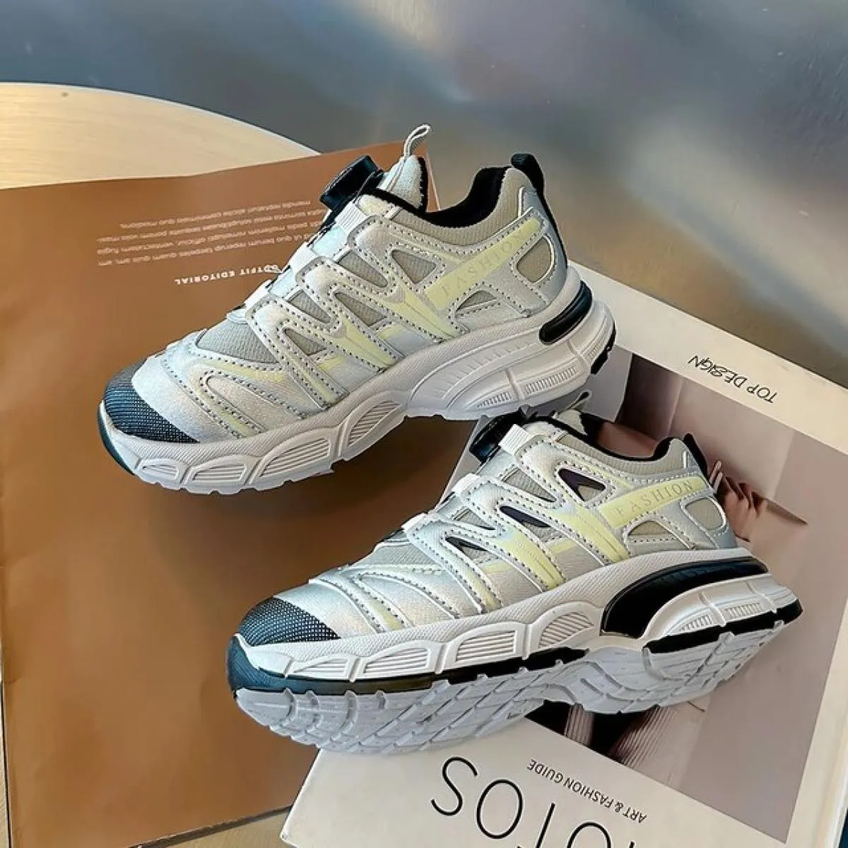 Scarpe sportive nuove per bambini alla moda autunnali Scarpe da papà Studenti Tutte le partite Tendenza sportiva per bambini Tra