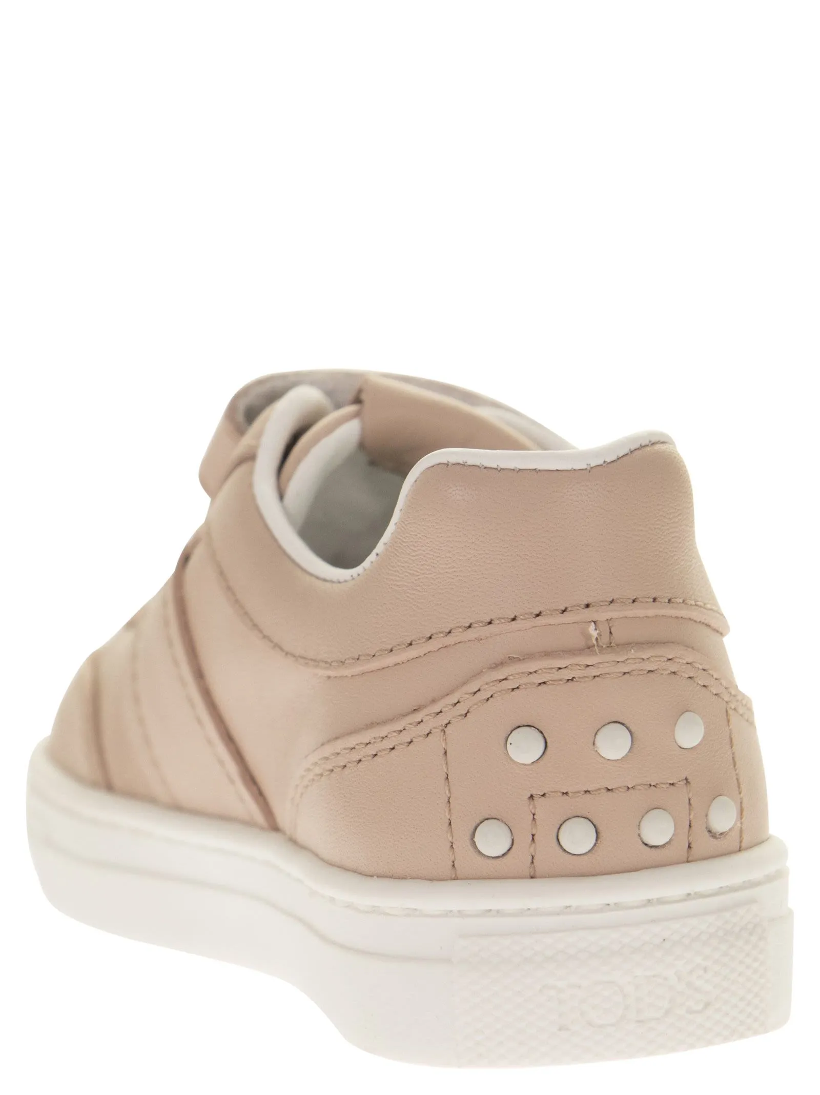 Sneakers con chiusura a strappo