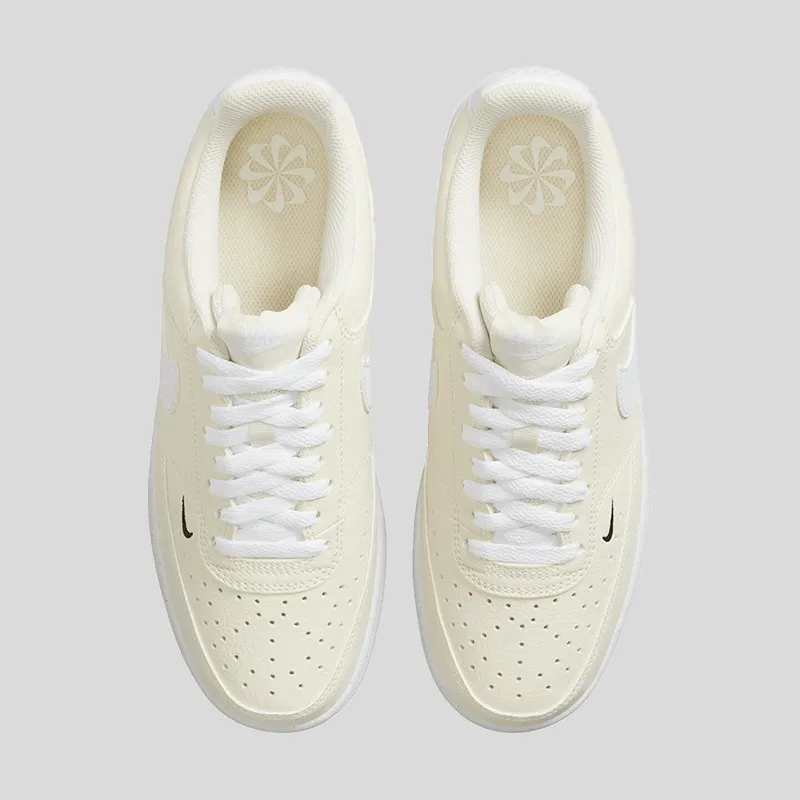 Sneakers Nike Court Vision low Donna