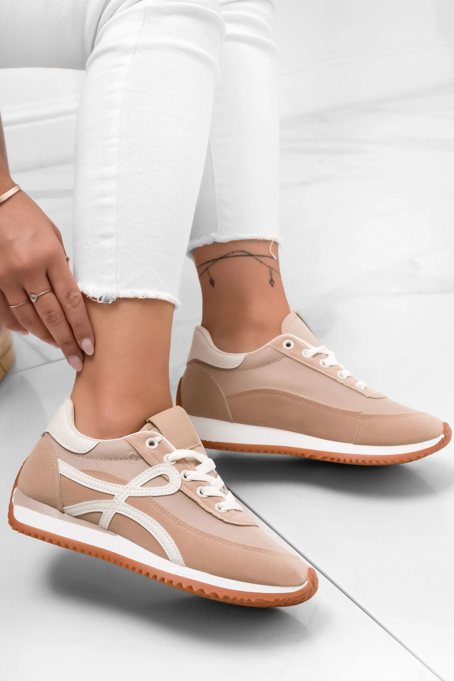 Sneakers sportive beige
