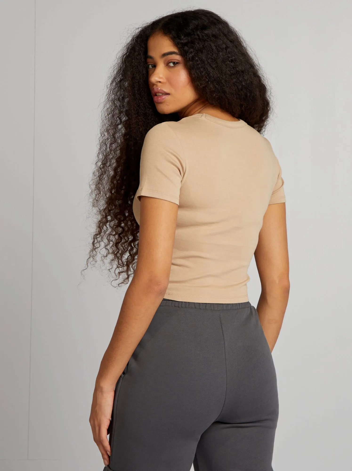 T-shirt cropped maniche corte - BEIGE